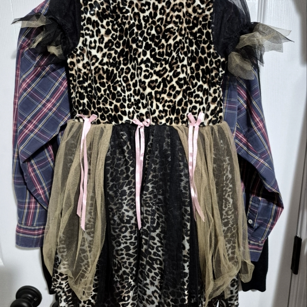 The Children's Place Black and Cream Halloween Costume